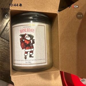 White Barn Holiday Candle - Cream with Festive Design